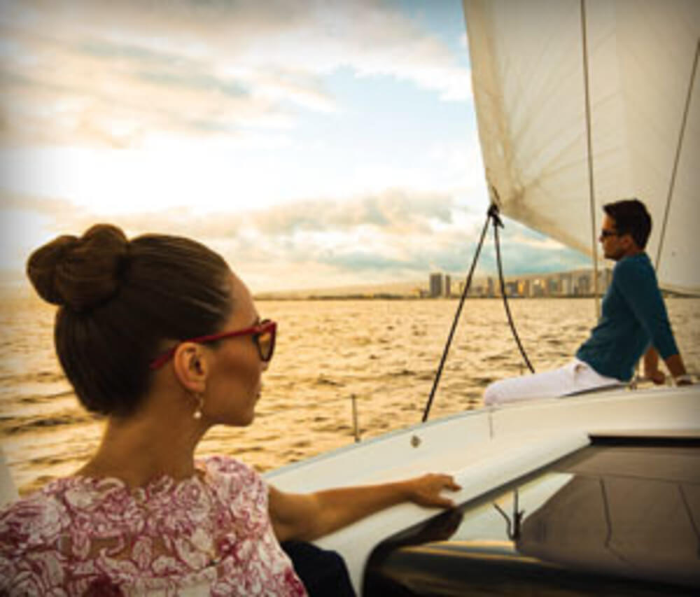 2017-web-banner-300-x-600-yacht-couple-english.jpg